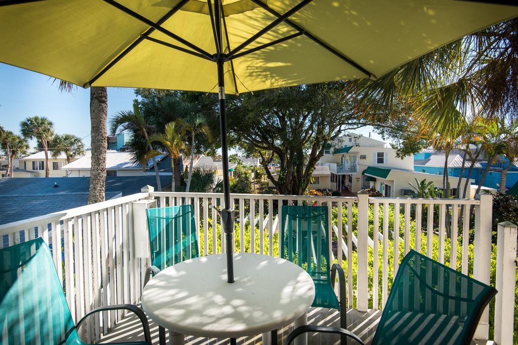 Silver Sands Villas 迈尔斯堡海滩 外观 照片