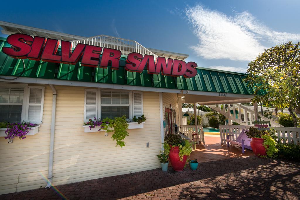 Silver Sands Villas 迈尔斯堡海滩 外观 照片