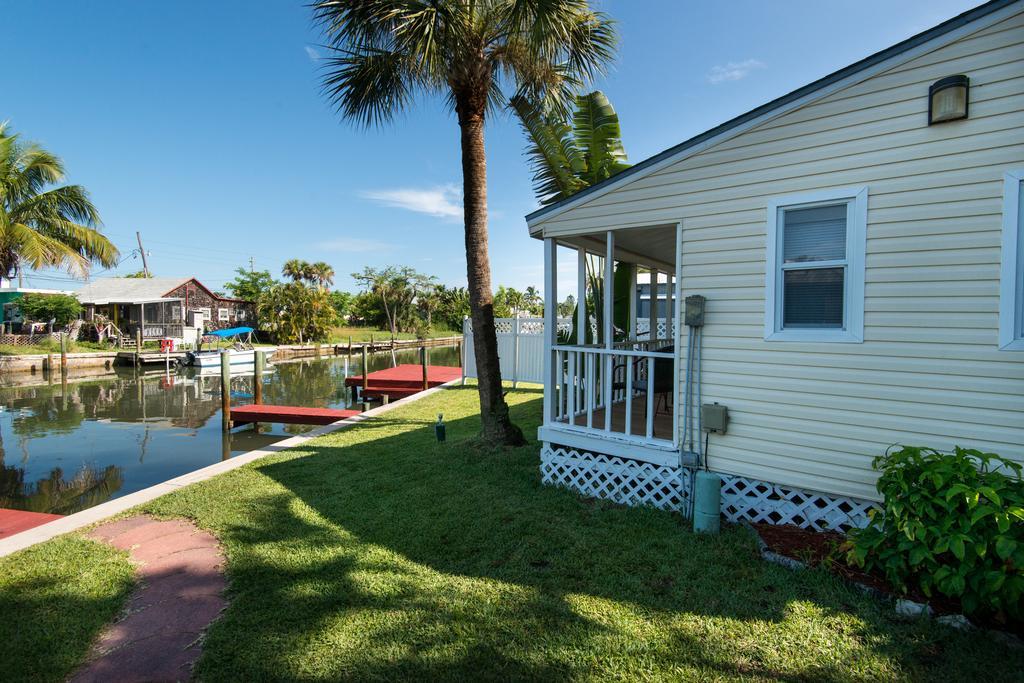 Silver Sands Villas 迈尔斯堡海滩 外观 照片