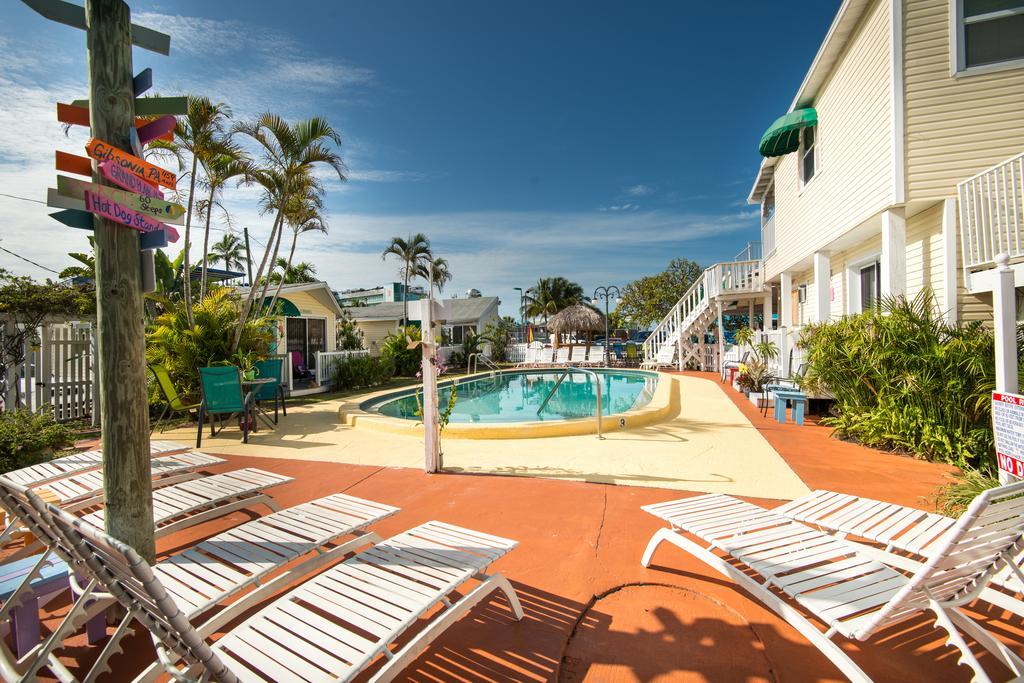 Silver Sands Villas 迈尔斯堡海滩 外观 照片