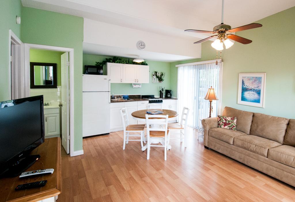 Silver Sands Villas 迈尔斯堡海滩 外观 照片