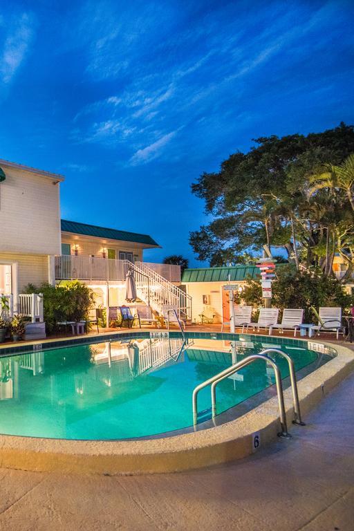 Silver Sands Villas 迈尔斯堡海滩 外观 照片